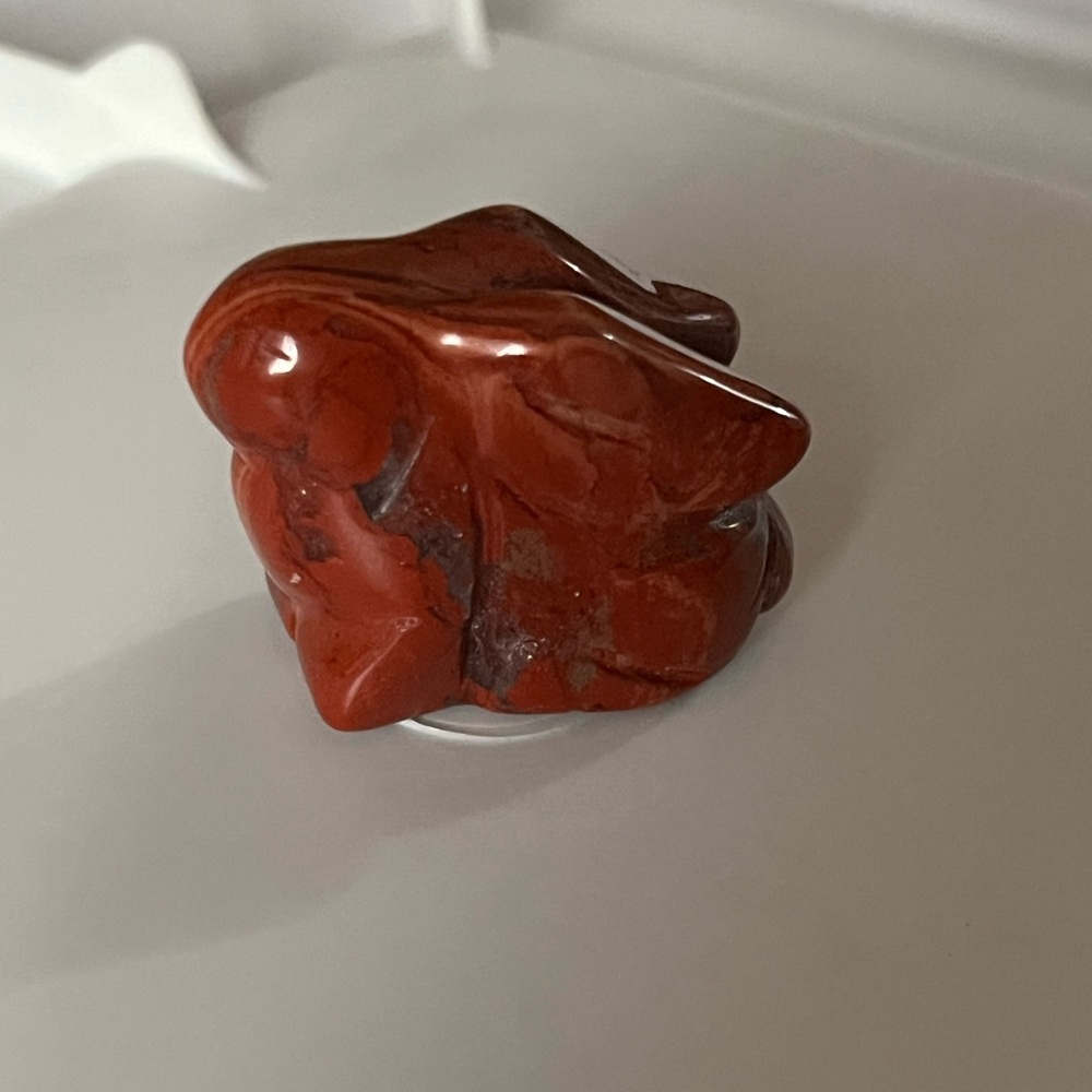 Red Jasper Rabbit Crystal Mini Carving - Picture 8 of 10